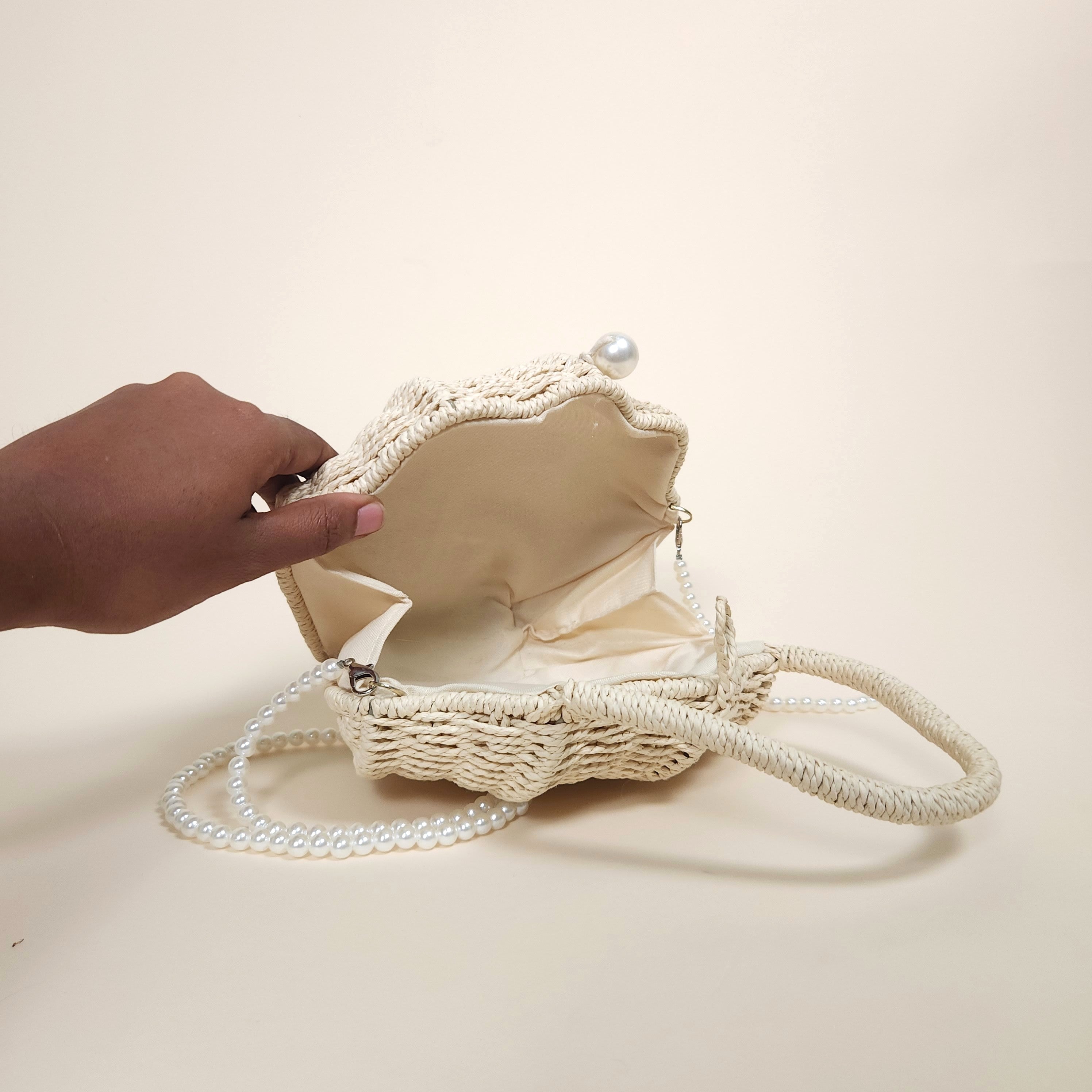 Cordelia Ivory Mermaid Shell Woven Straw Handbag for the Beach | Venus Loves Neptune