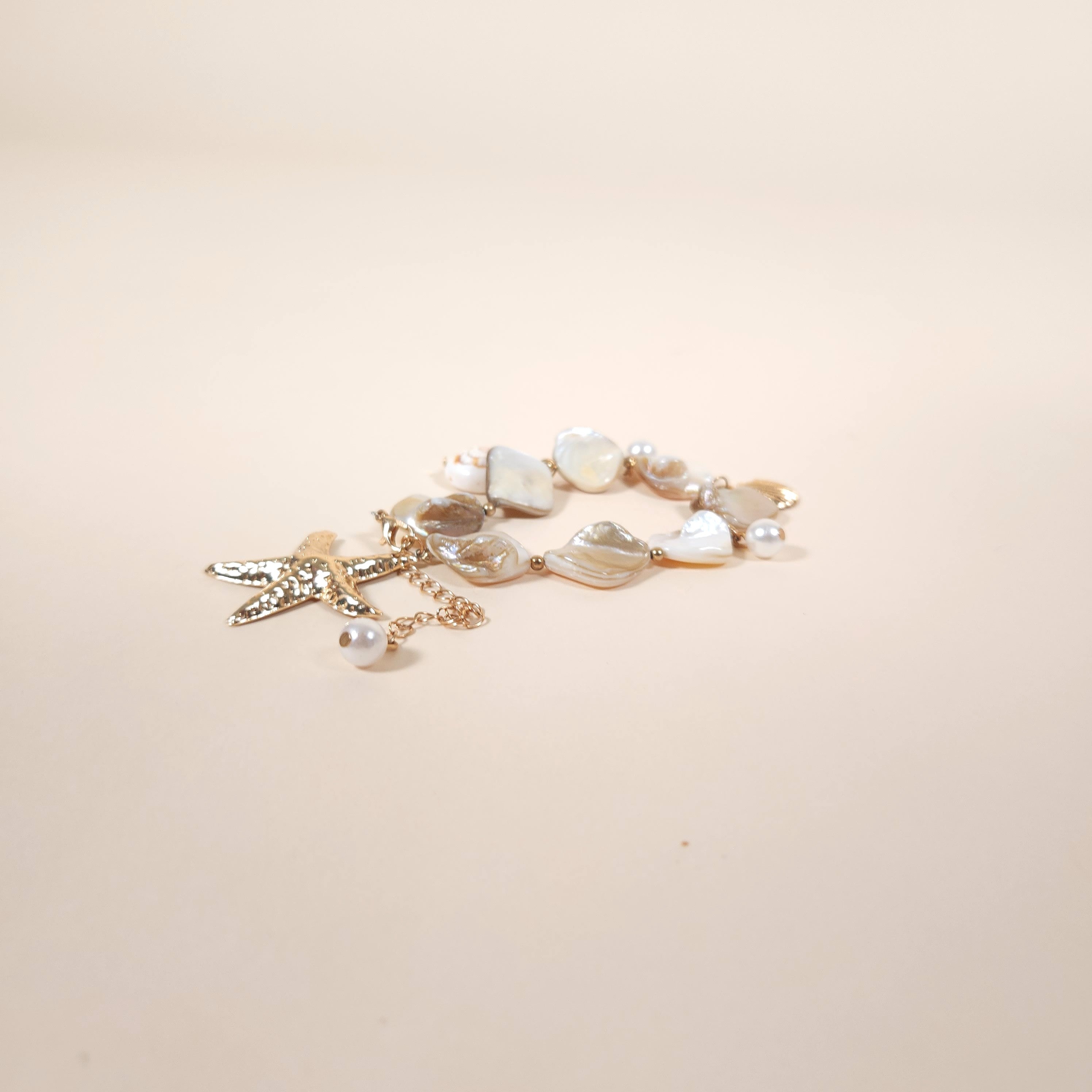 Estrella Mermaid Shell Starfish Charm Bracelet with Gold Chain | Venus Loves Neptune