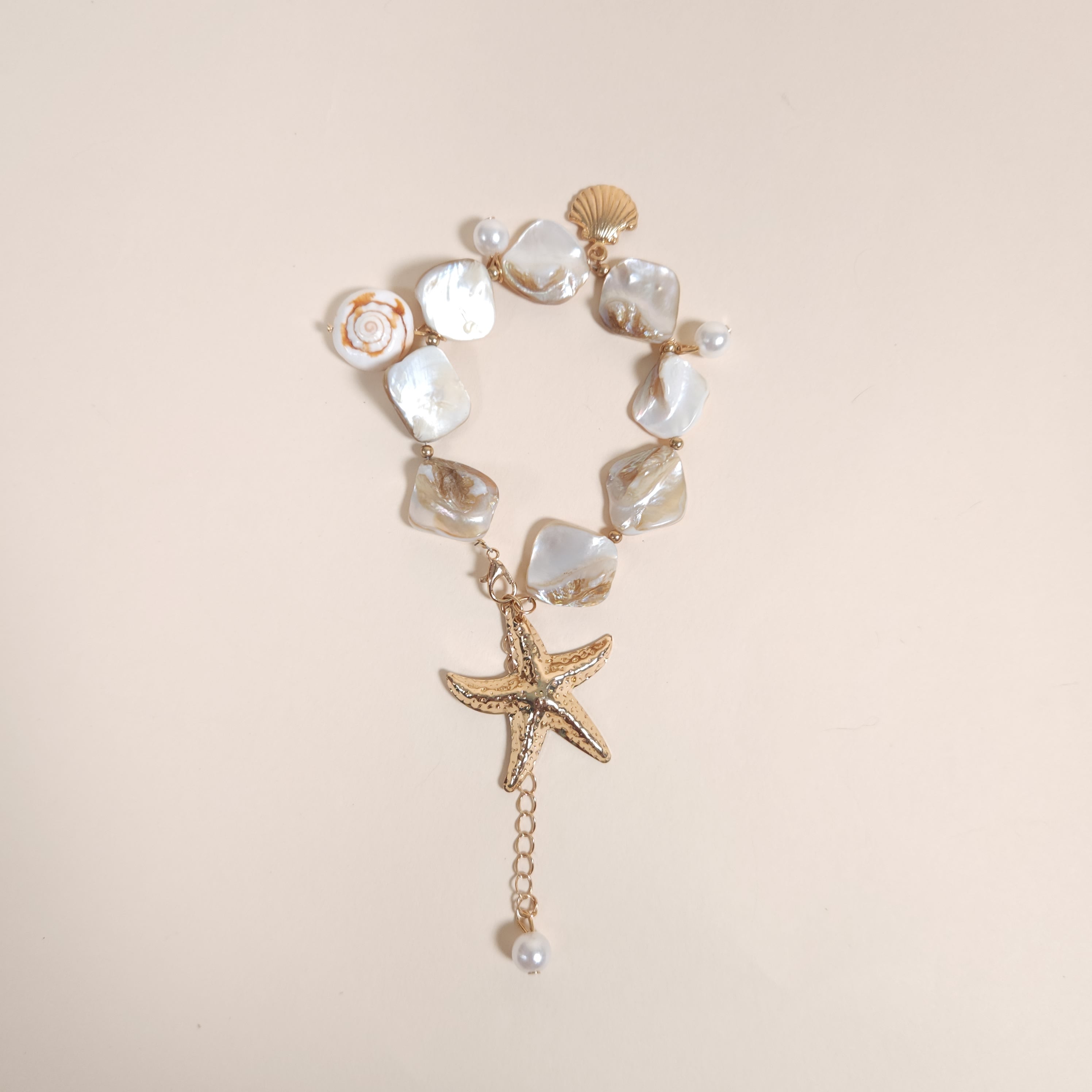Estrella Mermaid Shell Starfish Charm Bracelet with Gold Chain | Venus Loves Neptune